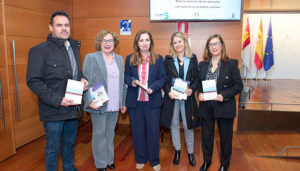 La Consejería de Sanidad y la Federación Autismo CLM presentan el ‘Libro Blanco para la atención de personas con autismo en el ámbito sanitario’