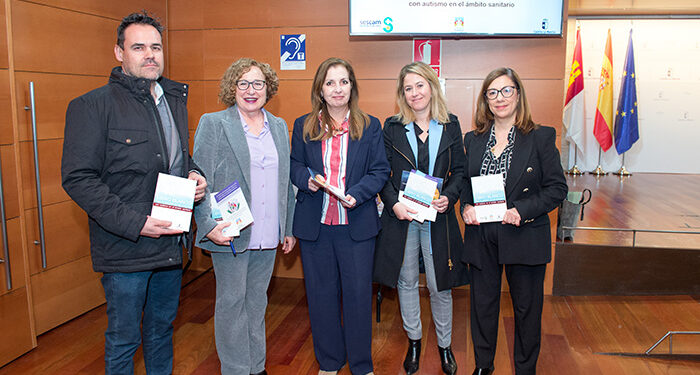La Consejería de Sanidad y la Federación Autismo CLM presentan el ‘Libro Blanco para la atención de personas con autismo en el ámbito sanitario’ 1 La Consejería de Sanidad y la Federación Autismo CLM presentan el ‘Libro Blanco para la atención de personas con autismo en el ámbito sanitario’