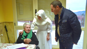 La Diputación de Cuenca colabora con las Hermanitas de los Ancianos Desamparados en la compra de una furgoneta