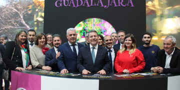 La Federación de Turismo y Hostelería de Guadalajara participa en la inauguración de FITUR 2024