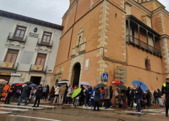 La festividad de San Antón atrae a numerosos conquenses en un lluvioso día La festividad de San Antón atrae a numerosos conquenses en un lluvioso día