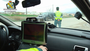 La Guardia Civil de Cuenca investiga a un conductor por circular a 220 kmh en Las Pedroñeras y darse a la fuga