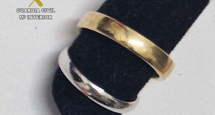 La Guardia Civil investiga a tres personas por robar en interior de vehículos en áreas de servicio de la A-3 en Cuenca 1 La Guardia Civil investiga a tres personas por robar en interior de vehículos en áreas de servicio de la A-3 en Cuenca