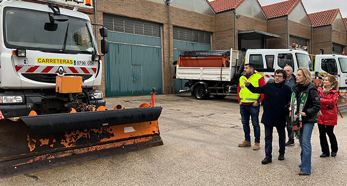 La Junta dispone de un centenar de personas, 37 vehículos y 4.435 toneladas de sal para la campaña de vialidad invernal en la provincia de Cuenca