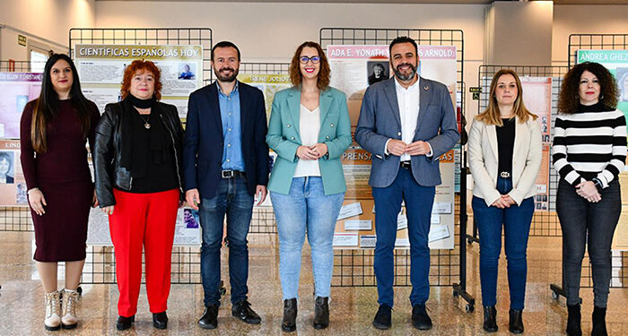 La Junta inaugurará en 2024 una renovada exposición itinerante sobre mujeres referentes en el deporte 1 La Junta inaugurará en 2024 una renovada exposición itinerante sobre mujeres referentes en el deporte