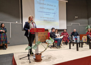 La literatura infantil y juvenil protagonizan la primera jornada de los ‘Encuentros literarios con autores conquenses’