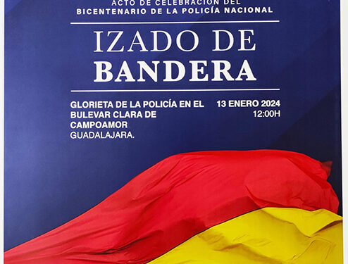 La Policía Nacional cumple 200 años al servicio de España y lo celebra en Guadalajara izando una gran bandera en "rotonda" 1 La Policía Nacional cumple 200 años al servicio de España y lo celebra en Guadalajara izando una gran bandera en rotonda