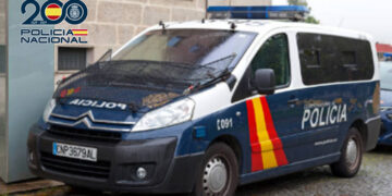 La Policía Nacional recupera en la N-II un camión que había sido robado en Guadalajara