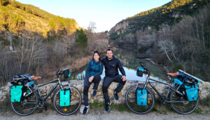 Los sacedoneros Universal Nómada cumplen un año viajando por el mundo y ya están en Turquía