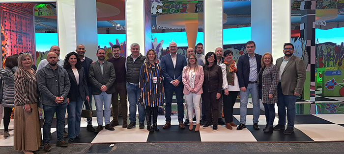 Lucas Castillo: “Tenemos que apostar por una estrategia clara y en conjunto para aprovechar el turismo de Guadalajara que genera riqueza y empleo” 1 Lucas Castillo “Tenemos que apostar por una estrategia clara y en conjunto para aprovechar el turismo de Guadalajara que genera riqueza y empleo”