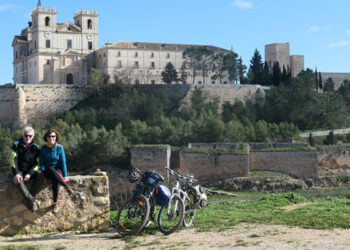 Viajamos con “La Historia en Bicicleta” por la provincia de Cuenca descubriendo parte de sus tesoros