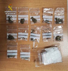 Desactivado un punto de venta de drogas en las proximidades de un Centro Educativo de Azuqueca de Henares