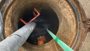 El Ayuntamiento de Cuenca realiza este jueves y viernes una intervención de limpieza e inspección de los colectores de saneamiento de Los Moralejos