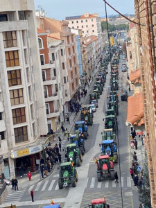 El campo castellano-manchego clama contra las políticas de administraciones europeas, nacionales y regionales