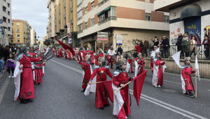 El desfile de Carnaval en la tarde de este sábado provocará afecciones al tráfico y al servicio de autobús urbano en Cuenca