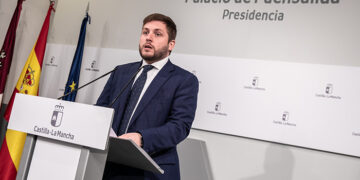 El Gobierno de Castilla-La Mancha renueva los descuentos de transportes, que han supuesto un ahorro a las familias de 17,3 millones de euros