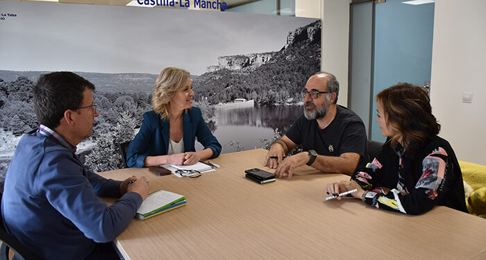 El Gobierno regional y la Joven Orquesta de Cuenca colaborarán para “abrir” la formación musical a la provincia