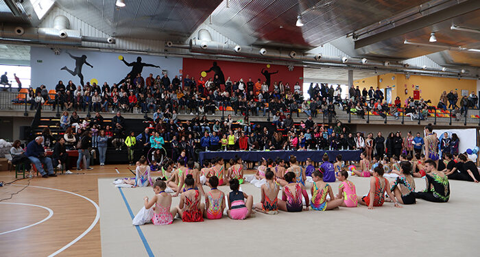 El IV Trofeo Nacional de Gimnasia Rítmica 'Yebes-Valdeluz' congrega a 24 clubes de Castilla-La Mancha, Madrid y Canarias en el Centro Deportivo Municipal de Valdeluz