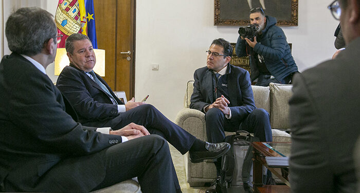 El PIB de Castilla-La Mancha crecerá un 1,3% en 2024 y un 2,7% en 2025, por encima de la media nacional, según BBVA Research 1 El PIB de Castilla-La Mancha crecerá un 1,3% en 2024 y un 2,7% en 2025, por encima de la media nacional, según BBVA Research