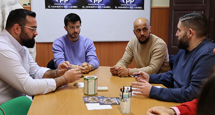 El PP de Cabanillas propondrá en el Pleno que el Ayuntamiento incremente la presencia policial en las calles y se implique en el problema de la ocupación 1 El PP de Cabanillas propondrá en el Pleno que el Ayuntamiento incremente la presencia policial en las calles y se implique en el problema de la ocupación