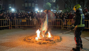 El tradicional Entierro de la Sardina de Cuenca se celebra esta tarde integrándose en la propia semana de festejos de Carnaval
