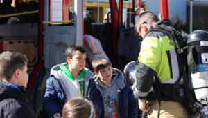 El ‘Peque Carnaval’ alegra la mañana en el Palacio Multiusos a los más pequeños