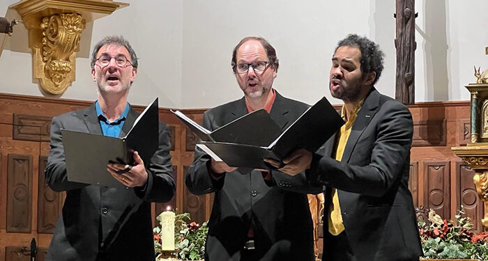 Entradas agotadas a los dos conciertos Mirabilia Invierno y público internacional en los talleres de música medieval de la Catedral de Cuenca