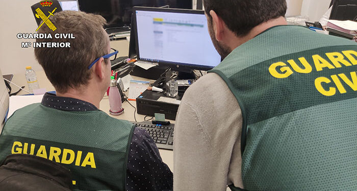 La Guardia Civil de Cuenca desarticula una red de ciberestafas tras la denuncia de una empresa local 1 Guardia Civil