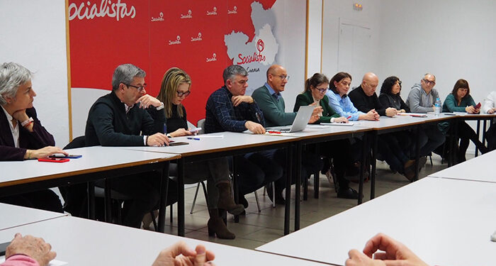La Comisión Ejecutiva del PSOE de Cuenca muestra su respaldo a agricultores y ganaderos y ve bien que Ábalos se vaya 1 La Comisión Ejecutiva del PSOE de Cuenca muestra su respaldo a las reivindicaciones de agricultores y ganaderos