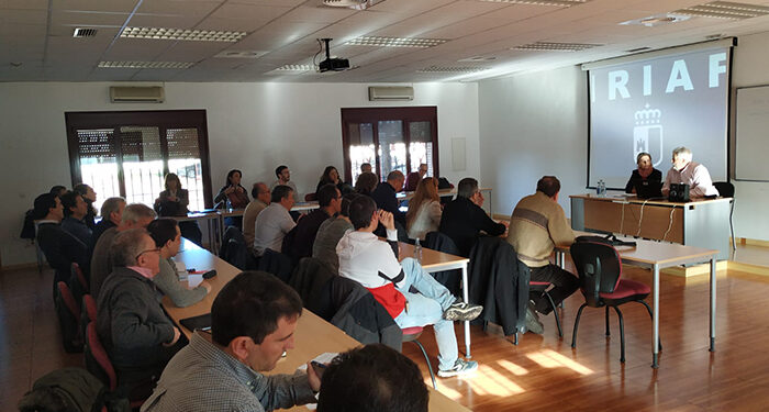 La Consejería de Agricultura y el ITAP reúnen a su personal investigador para colaborar en proyectos a favor de la agricultura y la ganadería