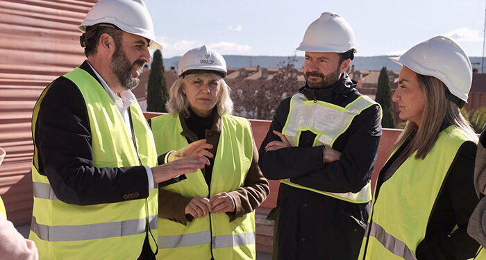 La delegada del Gobierno visita las obras de ampliación de la Casa de la Cultura de Azuqueca de Henares