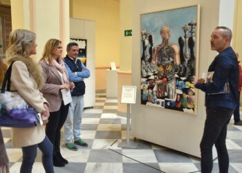 La Diputación de Cuenca acoge una exposición de Alberto Malo en un estilo surrealista y con muchos homenajes a Cuenca