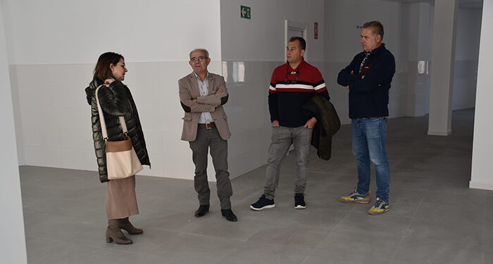 La Diputación de Cuenca y el Gobierno regional invierten 140.000 euros en el nuevo consultorio médico de Ledaña 1 La Diputación de Cuenca y el Gobierno regional invierten 140.000 euros en el nuevo consultorio médico de Ledaña