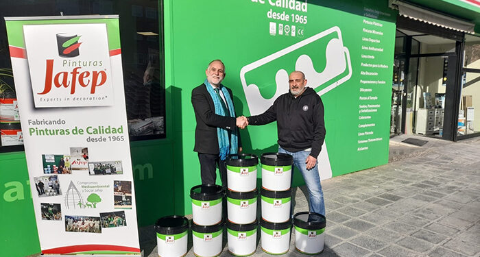 La empresa Pinturas Jafep dona a la delegación de Educación en Guadalajara material profesional valorado en más de 2.000 euros para varios ciclos formativos 1 La empresa Pinturas Jafep dona a la delegación de Educación en Guadalajara material profesional valorado en más de 2.000 euros para varios ciclos formativos