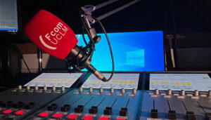 La Facultad de Comunicación celebra el Día Mundial de la Radio y sus cien años de historia