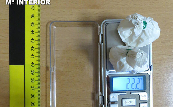 La Guardia Civil de Cuenca detiene a una persona con 32 gramos de cocaína en Minglanilla 1 La Guardia Civil de Cuenca detiene a una persona con 32 gramos de cocaína en Minglanilla