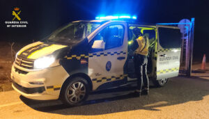 La Guardia Civil de Guadalajara intercepta, en dos días, a dos camioneros que conducían (muy) pasados de copas en la A-2