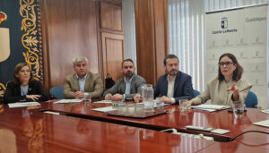 La Junta presenta al Ayuntamiento de Guadalajara los avances de la instalación de la Ciudad del Cine en el Fuerte de San Francisco