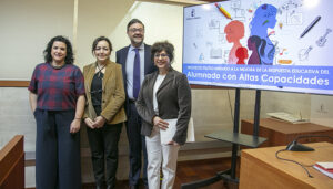 La Junta pretende detectar a la totalidad del alumnado con altas capacidades una vez implantado el proyecto piloto que desarrolla en todo el sistema educativo