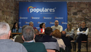 Los alcaldes y portavoces del PP de la zona de Sigüenza preocupados por las multas de la Confederación Hidrográfica del Tajo por no tener depuradoras y por la escasez de médicos