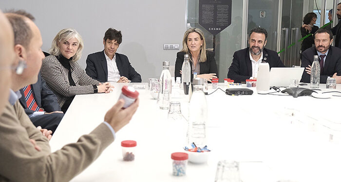 Milagros Tolón resalta en su visita a Azuqueca el compromiso del Gobierno de España con el desarrollo empresarial y social de la región 1 Milagros Tolón resalta en su visita a Azuqueca el compromiso del Gobierno de España con el desarrollo empresarial y social de la región