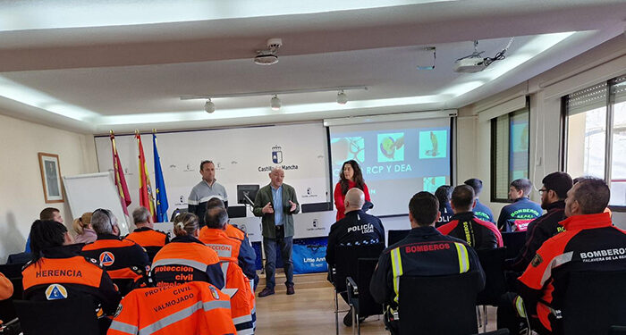 Un total de 41 voluntarios de Protección Civil, bomberos e integrantes de organismos del Estado se forman sobre incendios de vegetación y RCP 1 Un total de 41 voluntarios de Protección Civil, bomberos e integrantes de organismos del Estado se forman sobre incendios de vegetación y RCP