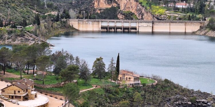 Entrepeñas y Buendía superan los 1.000 hm3 por primera vez desde 2012 y los Ribereños advierten de la necesidad de mantenerlos 1 2024 03 30 2