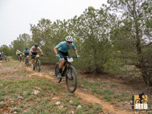 Agustín Fernández y Paula Plaza ganan en el XI Trofeo MTB Ajo y Agua de Las Pedroñeras