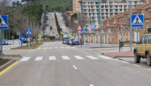 Avanza la renovación de la señalética de la ciudad por los barrios de Santa Teresa y Villa Román