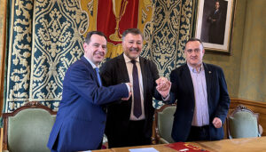 Ayuntamiento y Junta de Cofradías ratifican el convenio de colaboración para el desarrollo de la Semana Santa