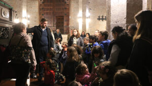 Buena acogida de la primera edición de las visitas guiadas por las cofradías de Guadalajara destinadas al público infantil