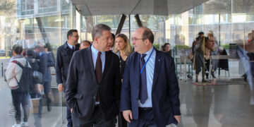 Castilla-La Mancha impulsará que las candidaturas del olivar, el viñedo y las alfombras de serrín cuenten con la protección mundial la UNESCO