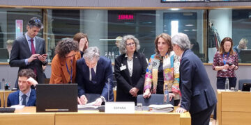 Castilla-La Mancha presenta la posición común de las comunidades autónomas sobre residuos textiles y alimentarios en el Consejo de Ministros de Medio Ambiente de la UE