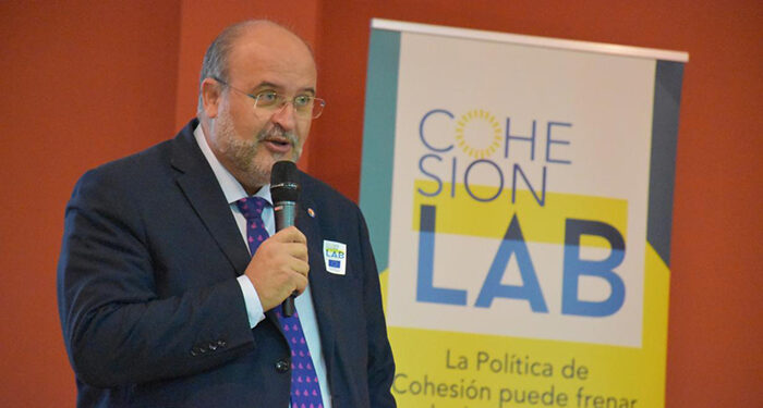 Castilla-La Mancha reivindica una política de cohesión que incluya fondos específicos para los territorios afectados por la despoblación 1 Castilla-La Mancha reivindica una política de cohesión que incluya fondos específicos para los territorios afectados por la despoblación